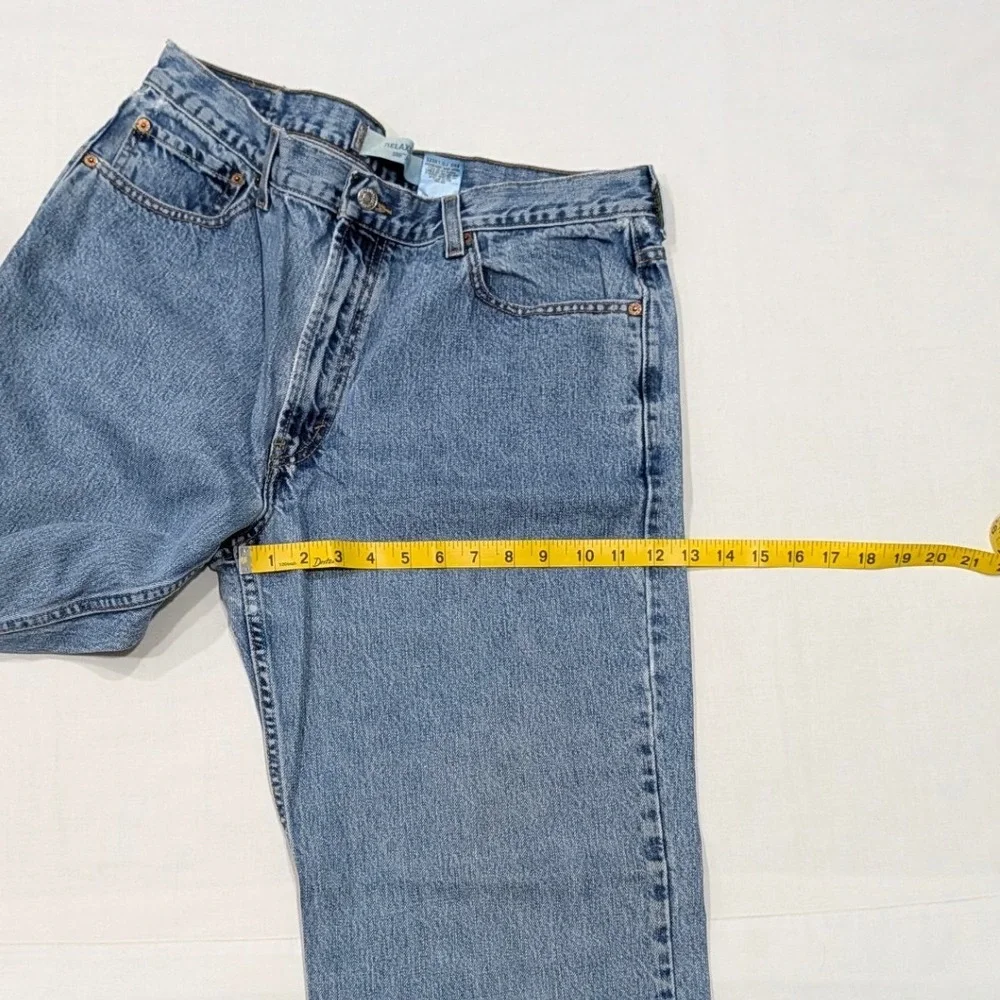 Levis levi 550